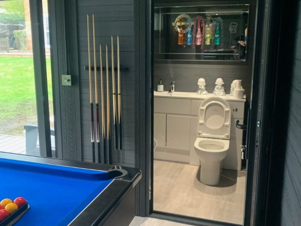 xr:d:DAE-dfxIRkE:410,j:40353608416,t:22110814